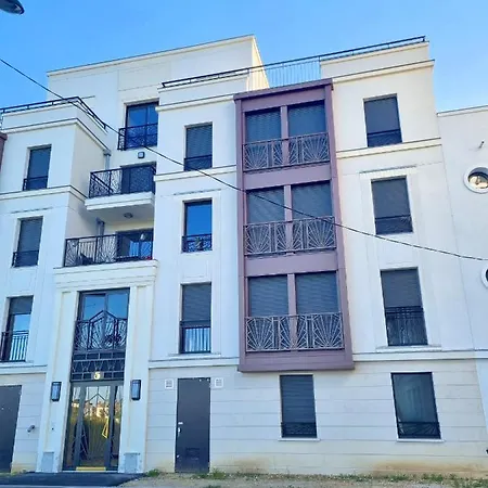Belquis Apartment Chessy (Seine-et-Marne)